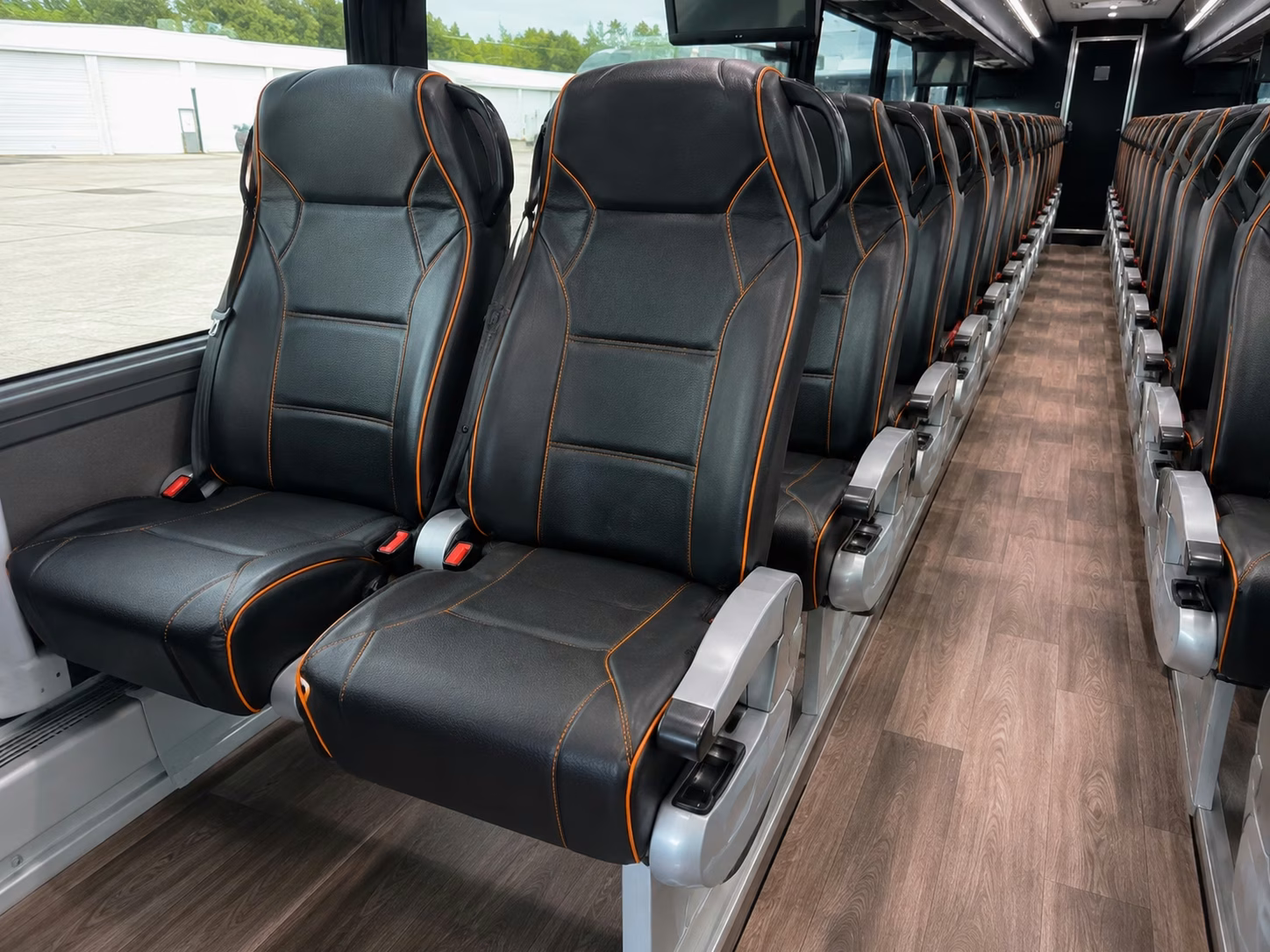 waterbury charter bus rentals for weddings
