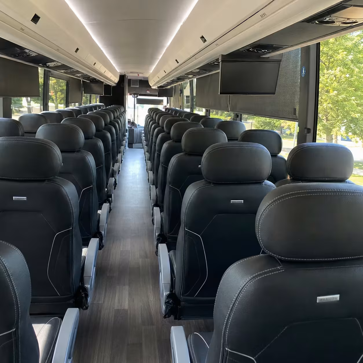 waterbury charter bus rentals to xfinity theatre and hartford shows