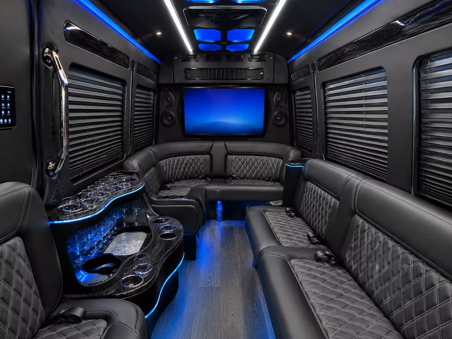 waterbury prom homecoming bus rentals