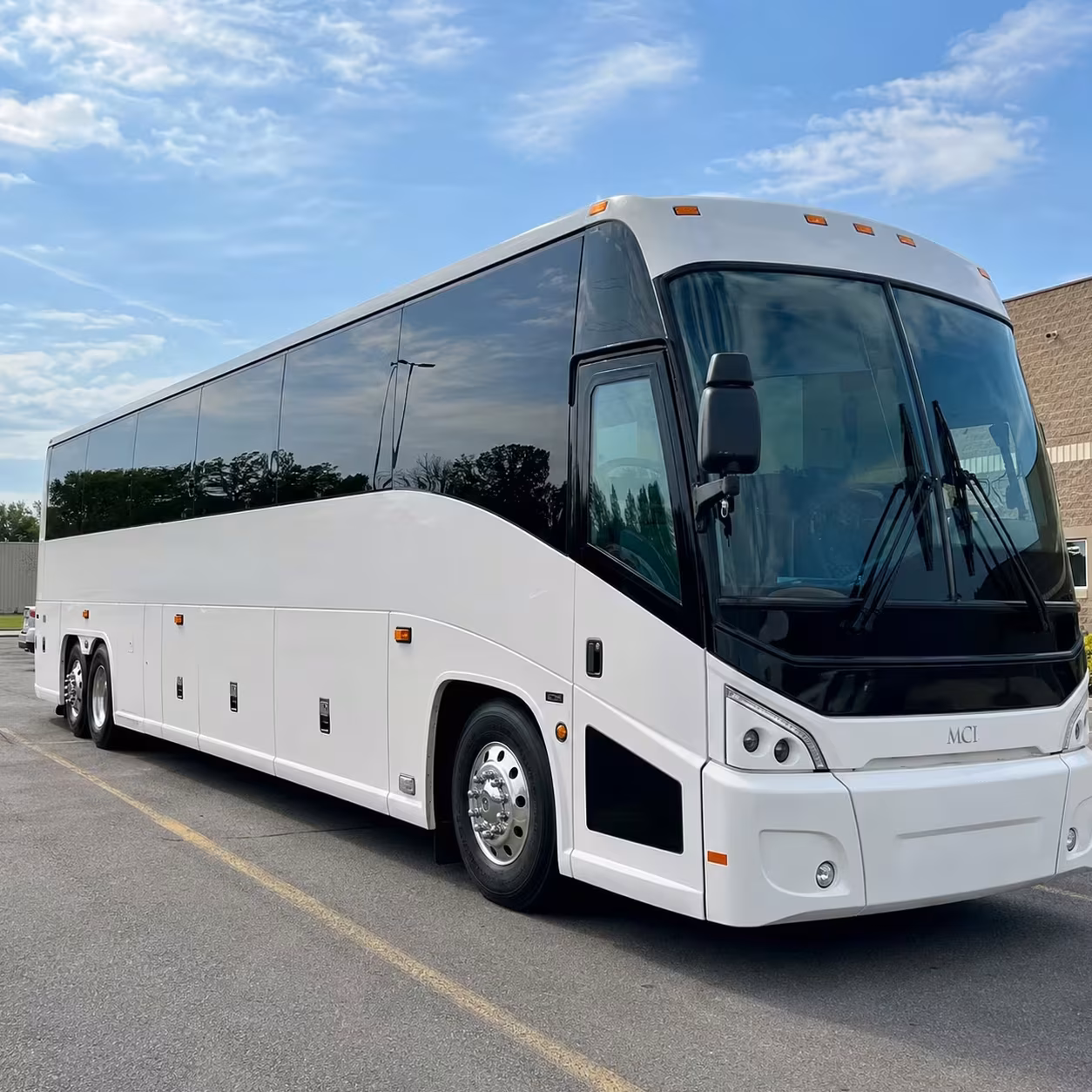 waterbury wedding shuttle buses for guests and wedding parties