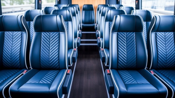 waterbury 20 passenger minibus rental