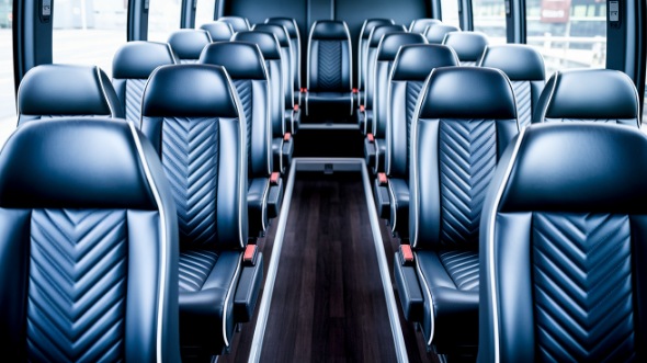 waterbury 25 passenger minibus rental